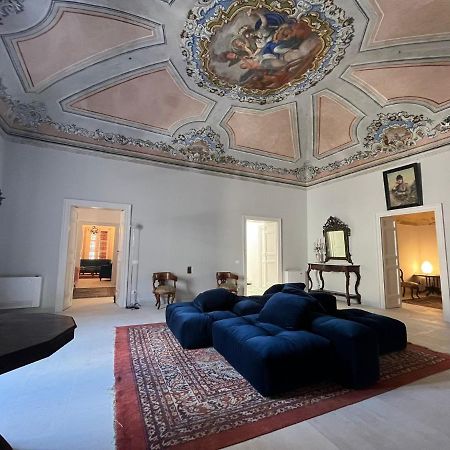 Palazzo Triolo - Dimora Di Charme Bed & Breakfast Corleone Exterior photo