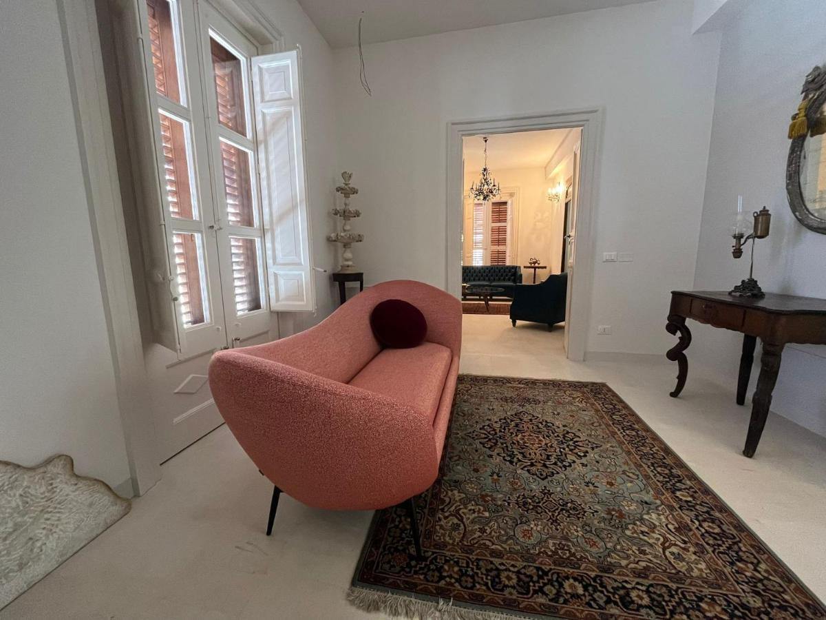 Palazzo Triolo - Dimora Di Charme Bed & Breakfast Corleone Exterior photo